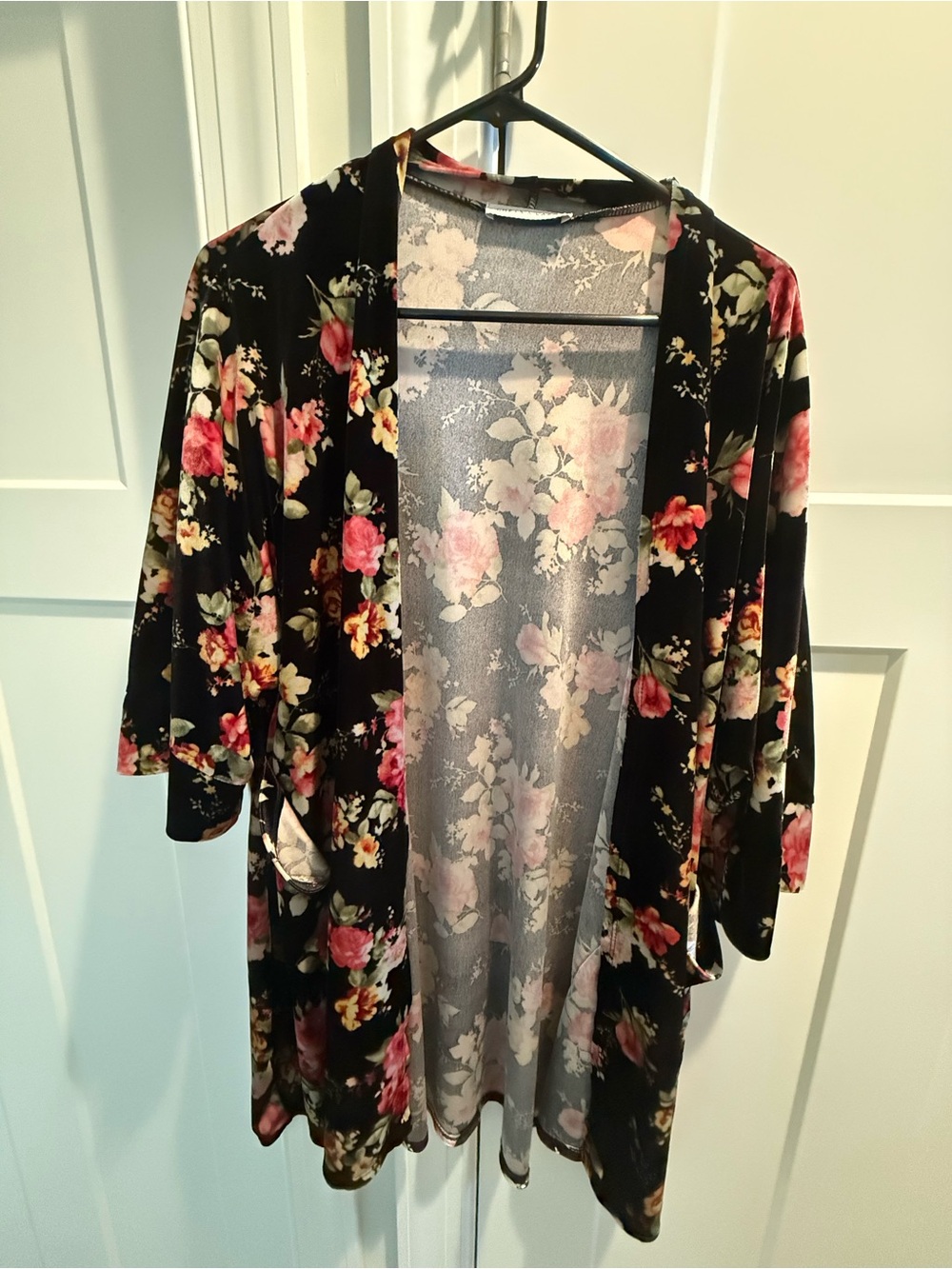 Black Floral Kimono Cardigan